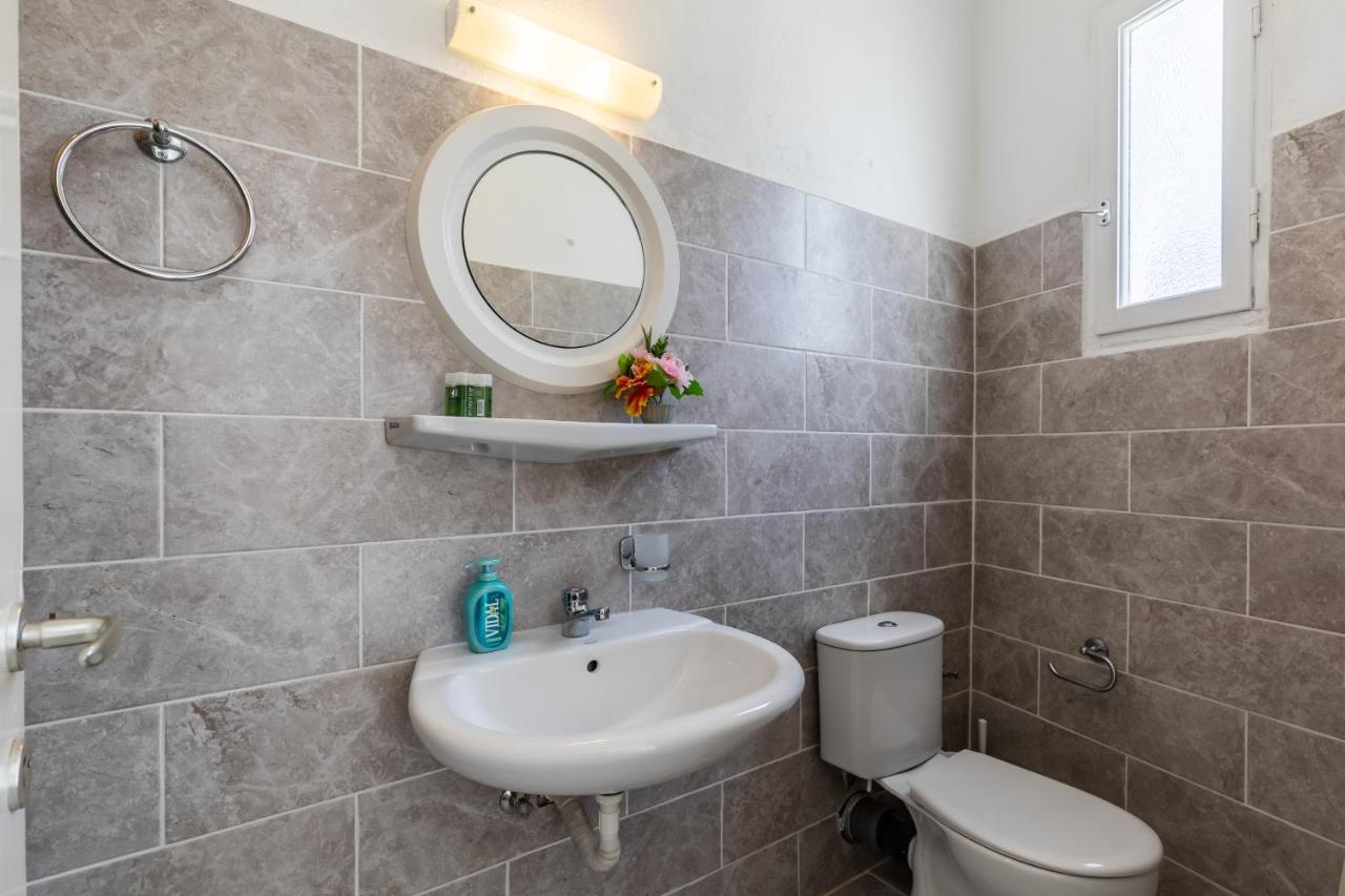 Marialena Rooms Skopelos Town Bagian luar foto