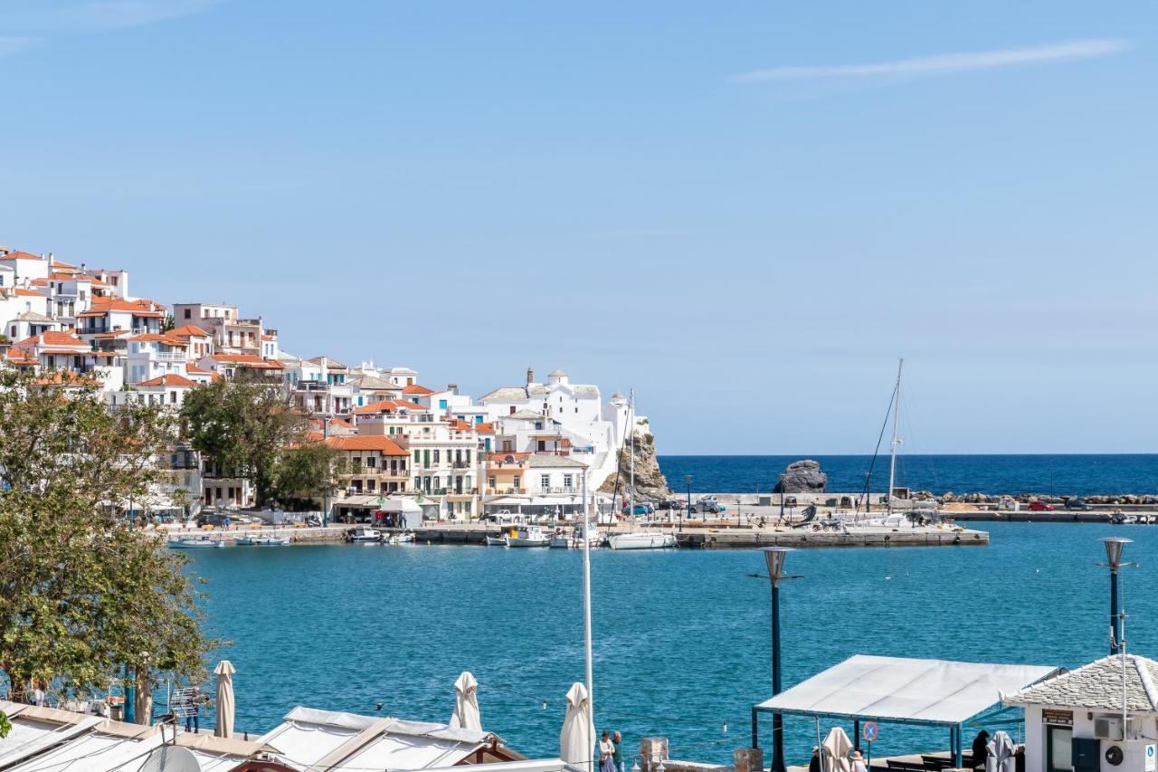 Marialena Rooms Skopelos Town Bagian luar foto
