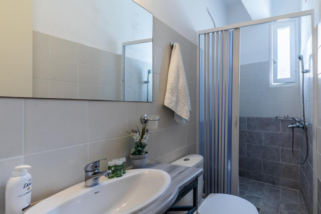 Marialena Rooms Skopelos Town Bagian luar foto