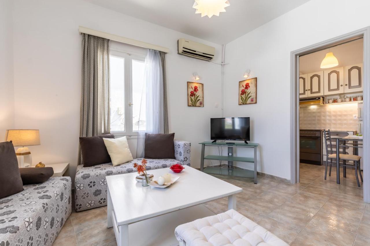 Marialena Rooms Skopelos Town Bagian luar foto